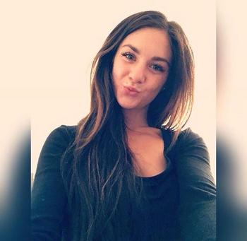 , 21  female escort, Edmonton