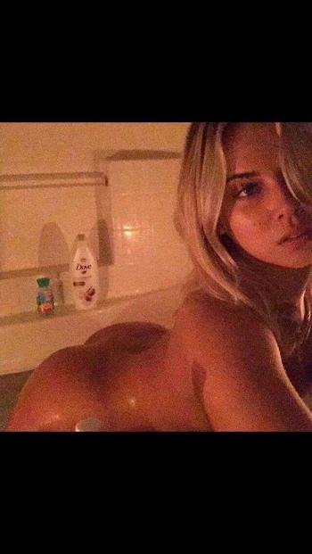 , 23  female escort, Edmonton