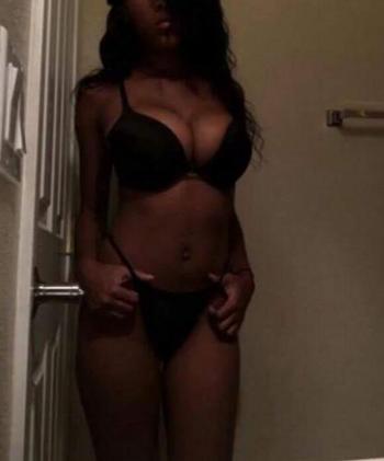 , 21 African American female escort, Edmonton