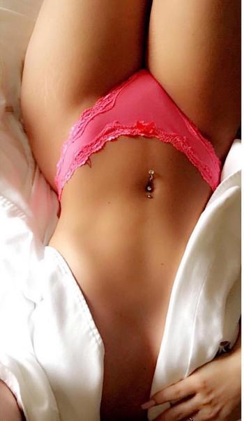 , 25  female escort, Edmonton