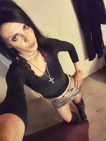 , 19  female escort, Edmonton