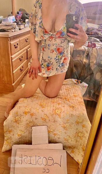 Lyric beeboo, 27 Mixed female escort, Edmonton