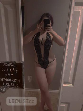 Whisper Wonders, 19 Caucasian/White female escort, Edmonton