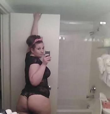 Naughty Natalie, 40 Caucasian/White female escort, Edmonton
