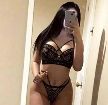 Jazmine, 27 Mixed female escort, Edmonton