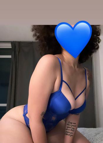 Leena, 25 Latino/Hispanic female escort, Edmonton