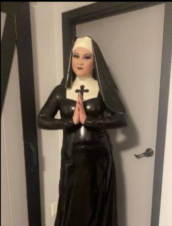 Marcinda Desade, 40 Caucasian/White female escort, Edmonton