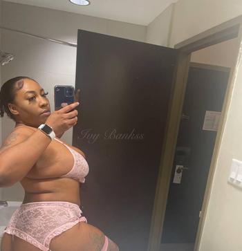 Ivy, 22 Mixed female escort, Edmonton