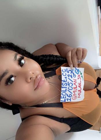 mulan, 24 Mixed female escort, Edmonton