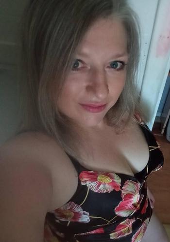 Katrina, 40 Caucasian/White female escort, Edmonton