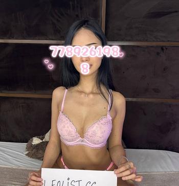 Lisa, 22 Asian female escort, Edmonton