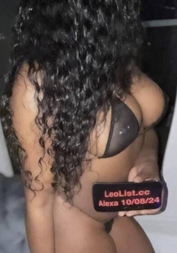 Alexa, 22 Black female escort, Edmonton
