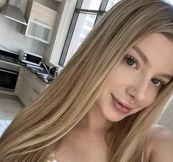 Irie, 23 Caucasian/White female escort, Edmonton