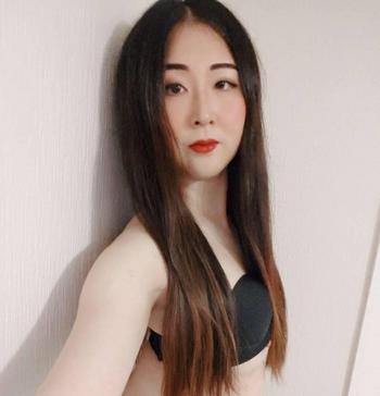 Ami, 27 Asian female escort, Edmonton