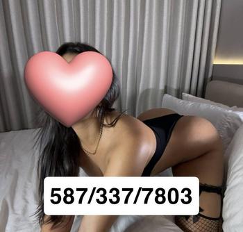 Dollie xo, 22 Caucasian/White female escort, Edmonton