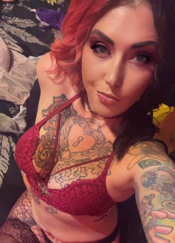 Victoria, 32 Caucasian/White female escort, Edmonton