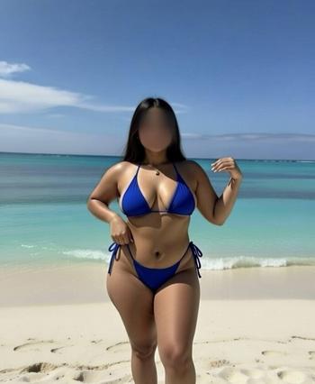 Div, 29 Asian female escort, Edmonton
